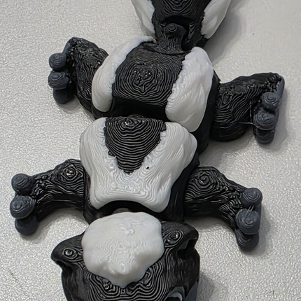 3D Printed Articulating Skunk | Articulating Fidget Toy | Flexi